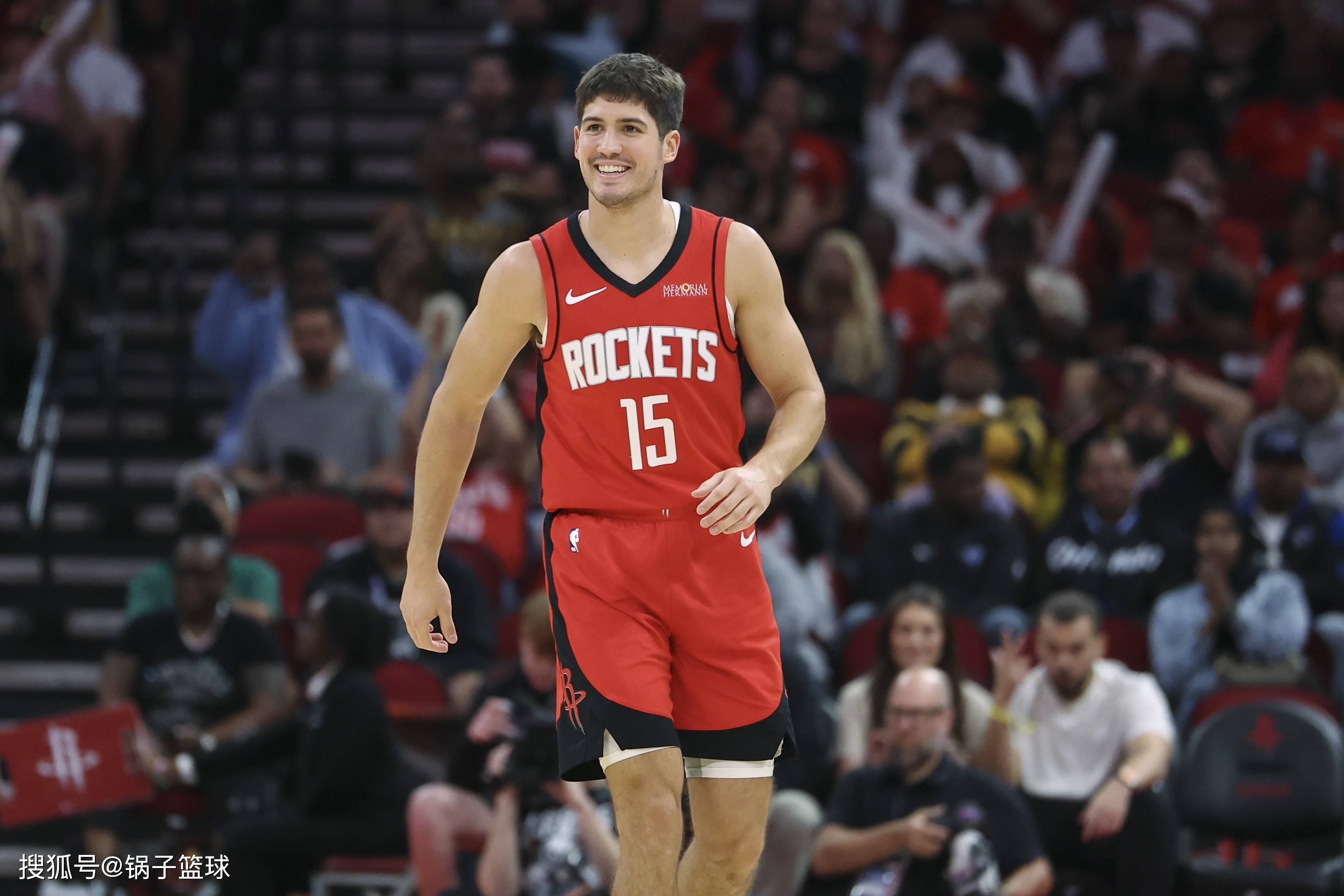 九游平台-赛前突围战来临，休斯敦火箭围绕NBA季后赛临场应变，话题不断，控场能力受关注的简单介绍